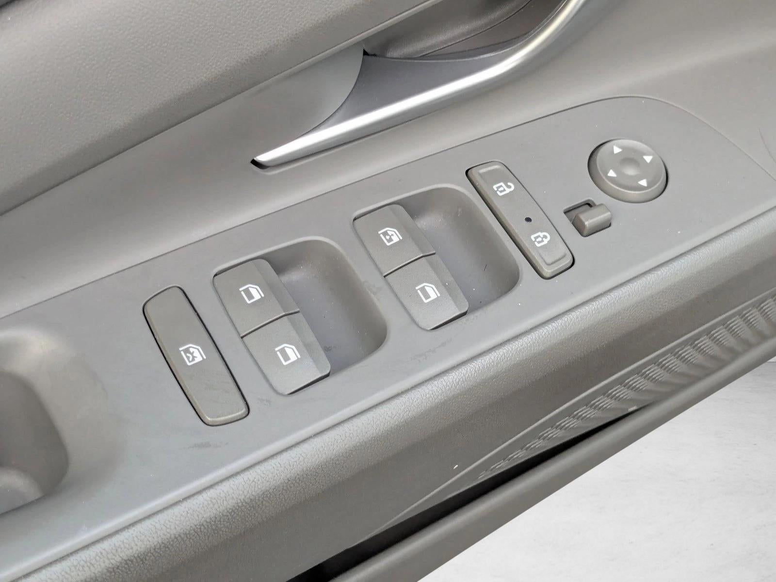 2023 Hyundai ELANTRA SEL IVT