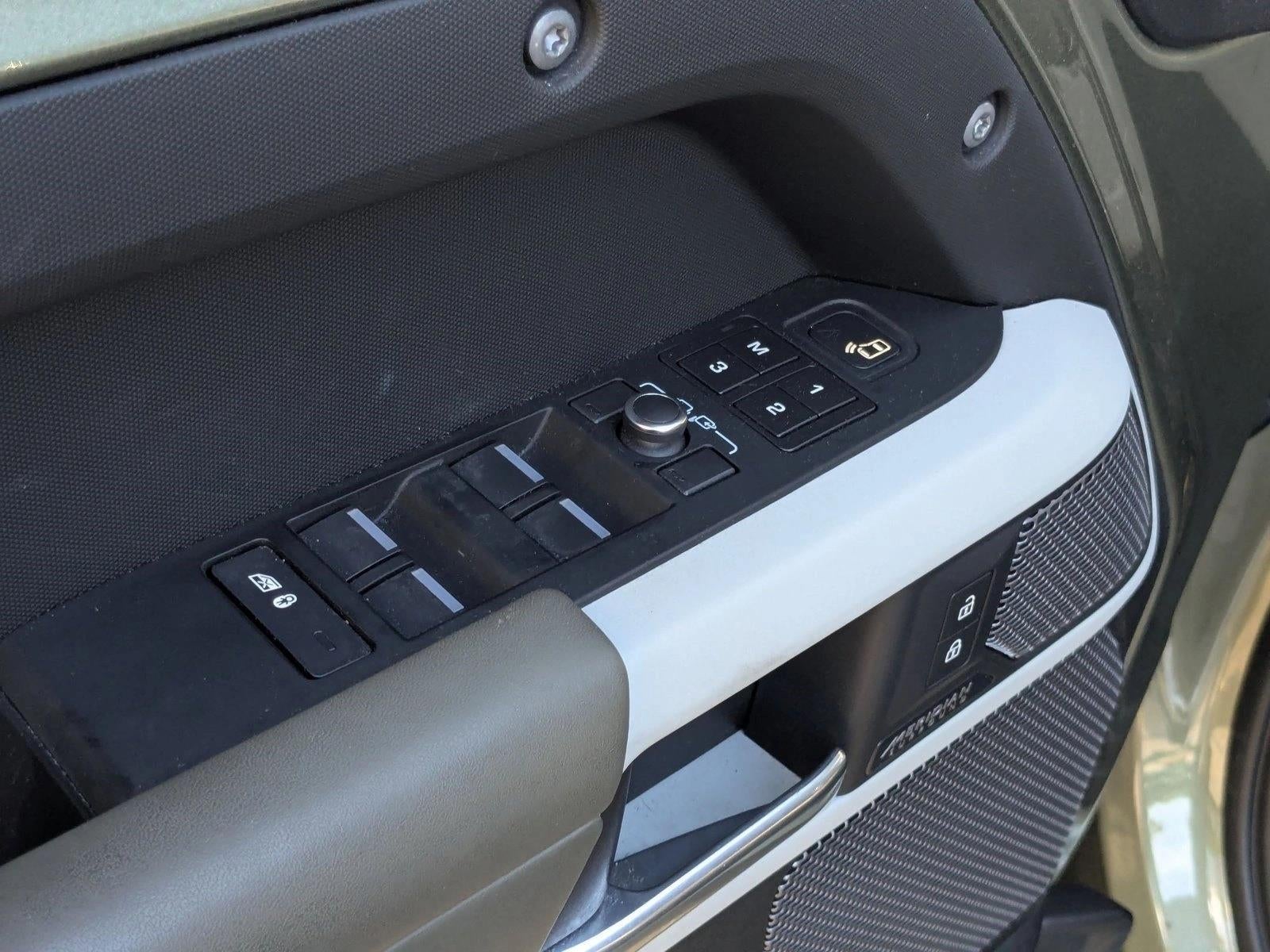 2022 Land Rover Defender 110 X-Dynamic HSE AWD