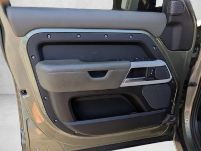 2022 Land Rover Defender 110 X-Dynamic HSE AWD