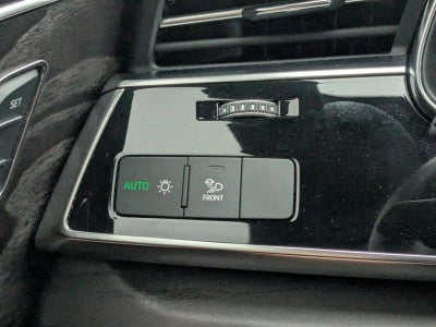 2021 Audi Q8 Premium Plus 55 TFSI quattro