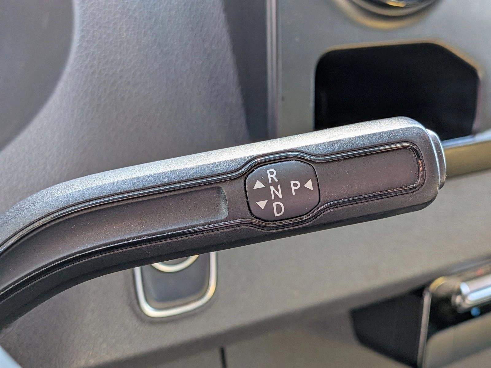 2019 Mercedes-Benz Sprinter Cargo Van 2500 Standard Roof V6 144" RWD