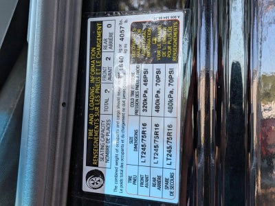 2019 Mercedes-Benz Sprinter Cargo Van 2500 Standard Roof V6 144" RWD