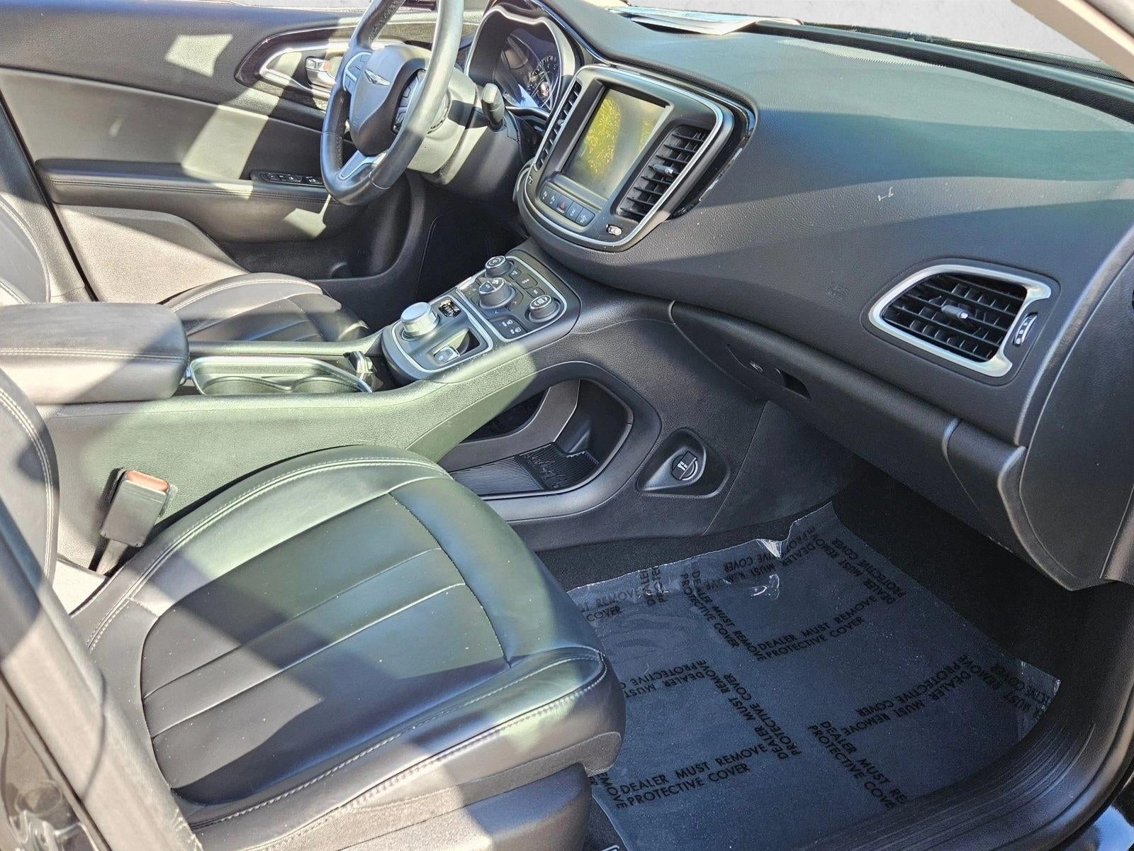 2016 Chrysler 200 4dr Sdn C FWD