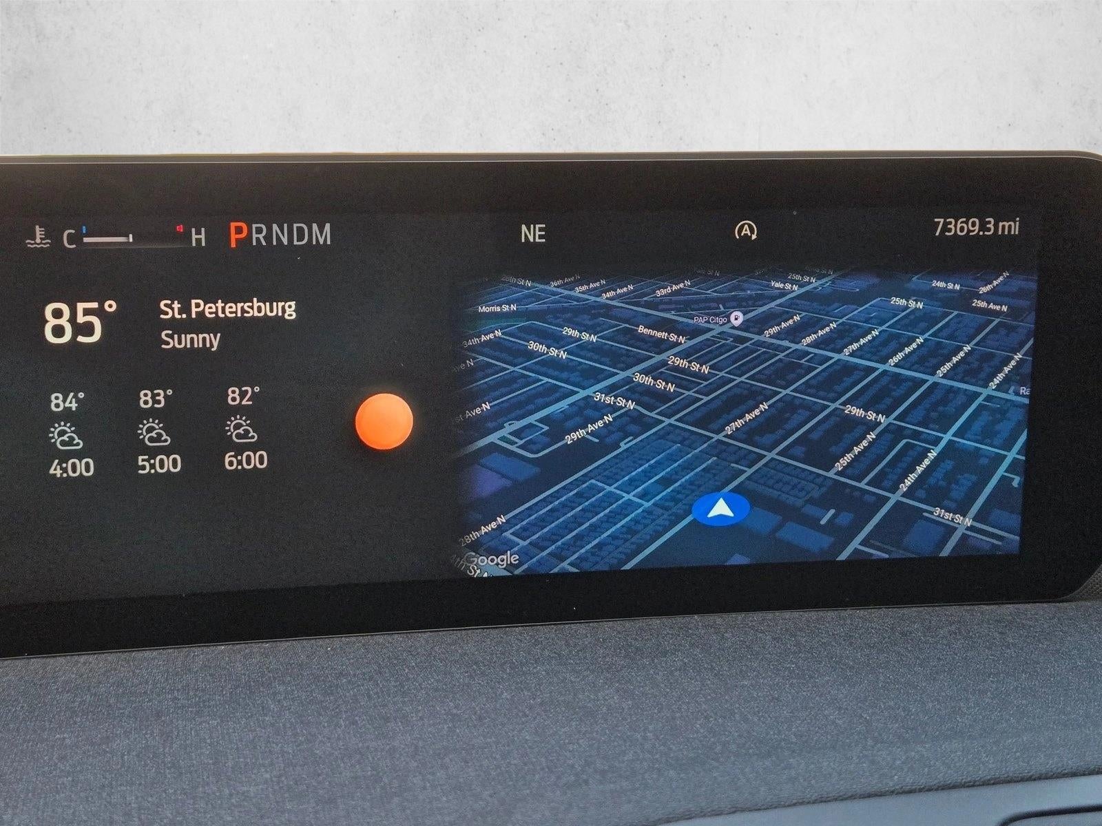 2025 Ford Expedition Active 4x2