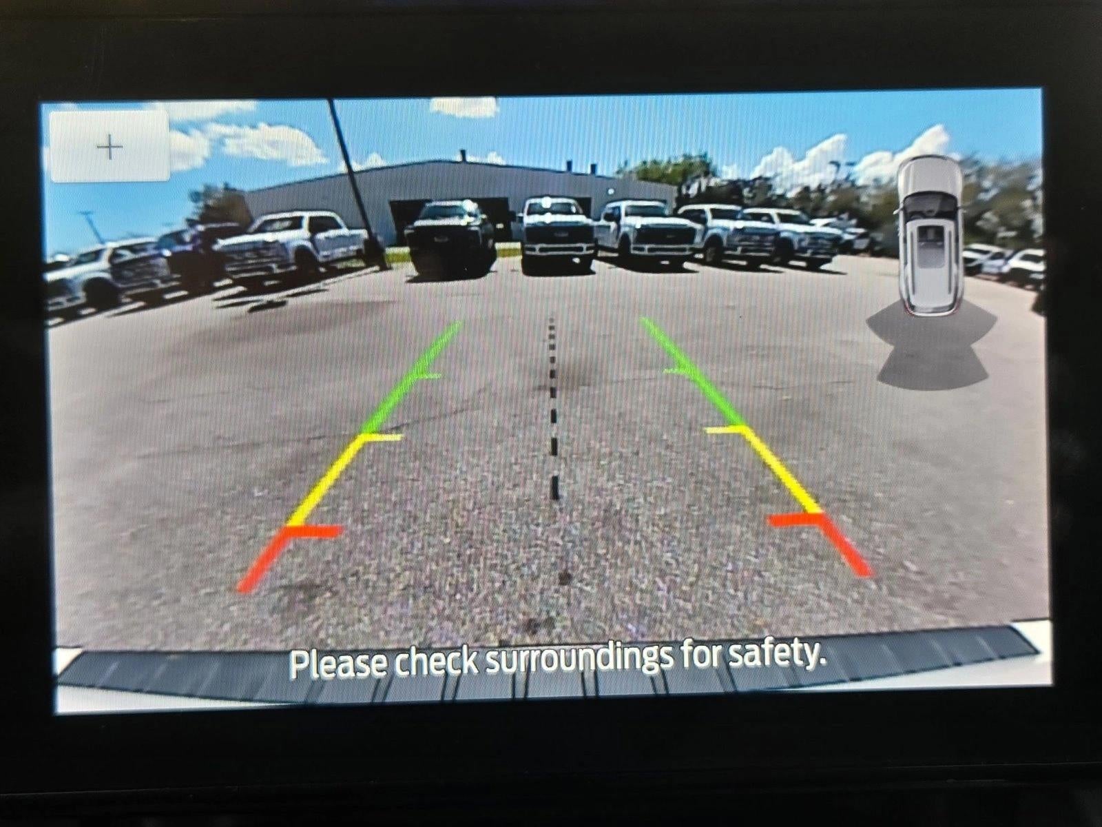 2023 Ford Explorer XLT RWD