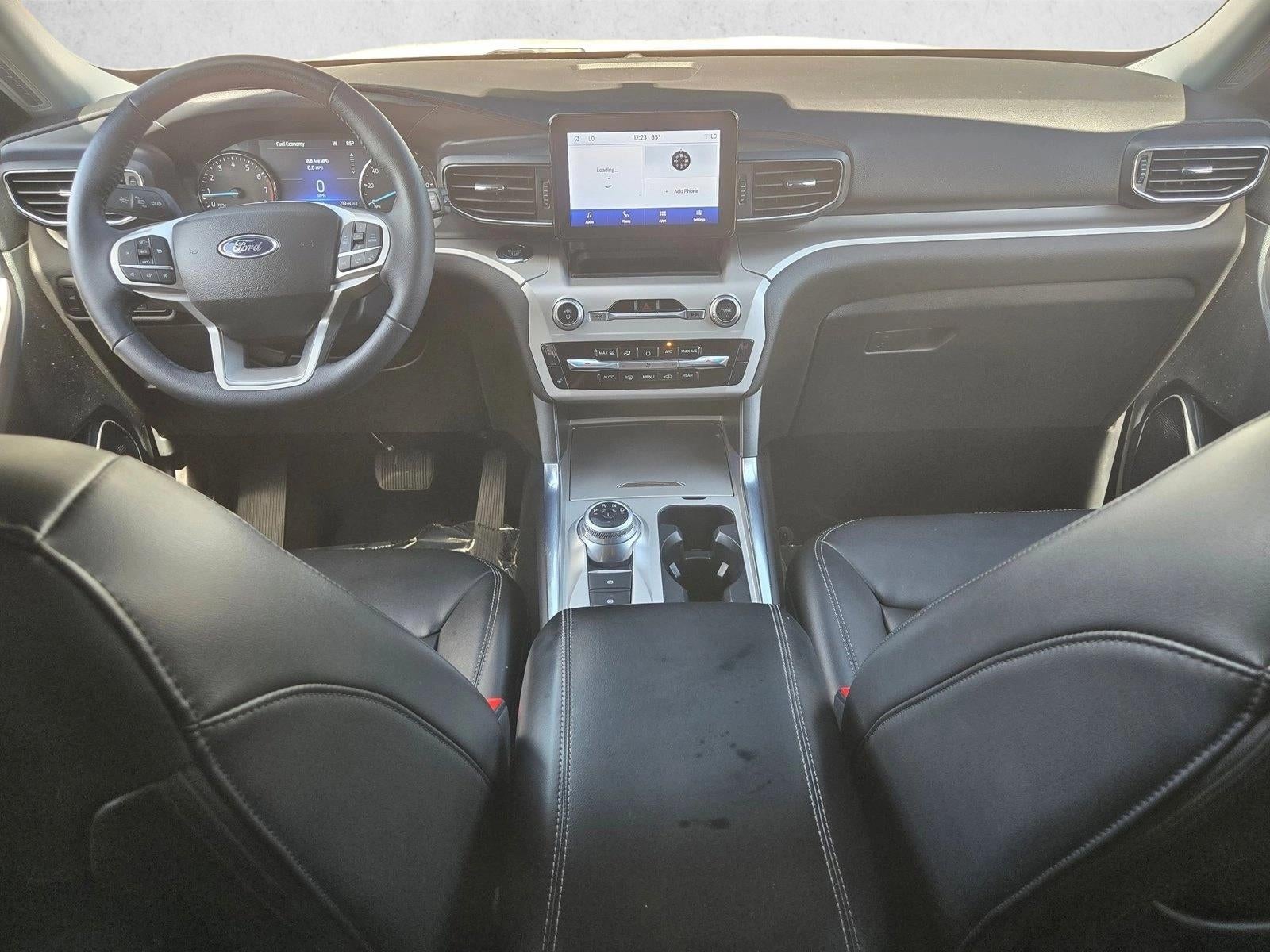 2023 Ford Explorer XLT RWD