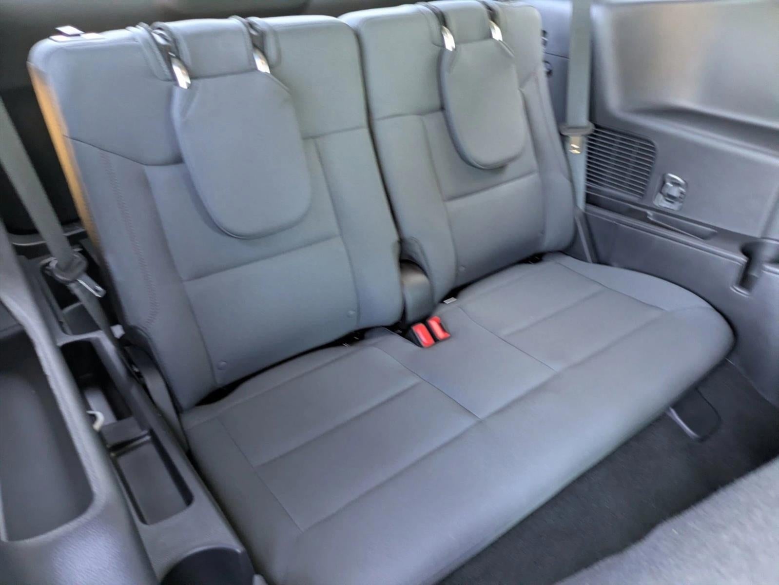 2025 Ford Explorer Active RWD