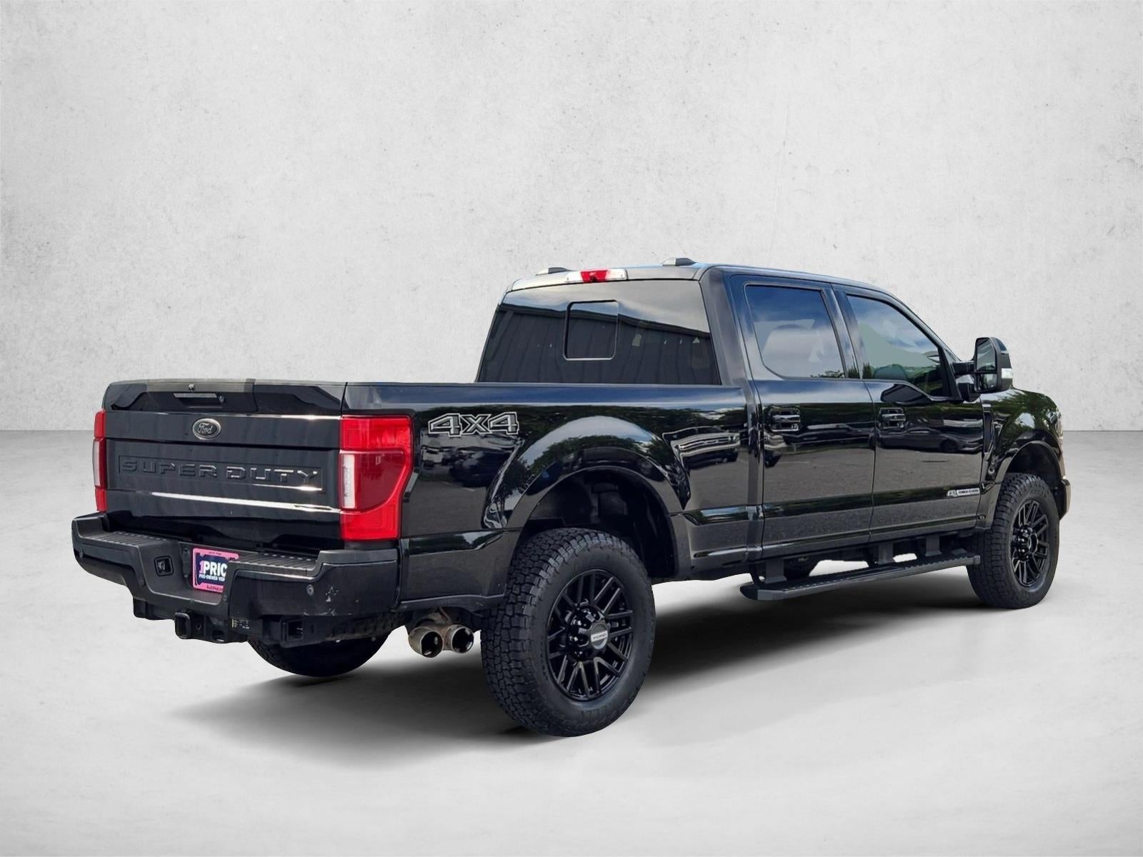 2022 Ford Super Duty F-250 SRW LARIAT 4WD Crew Cab 6.75' Box