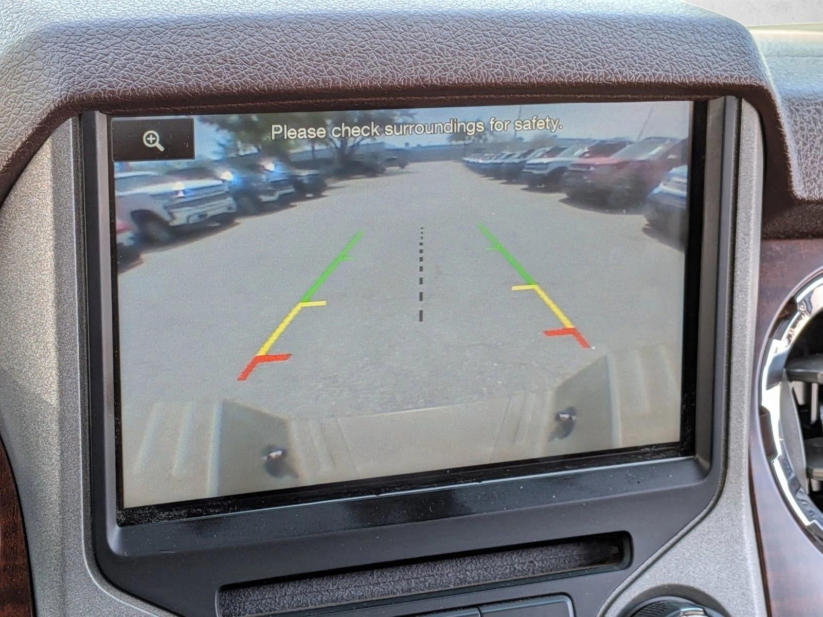 2013 Ford Super Duty F-350 SRW 4WD Crew Cab 8 Ft Box King Ranch