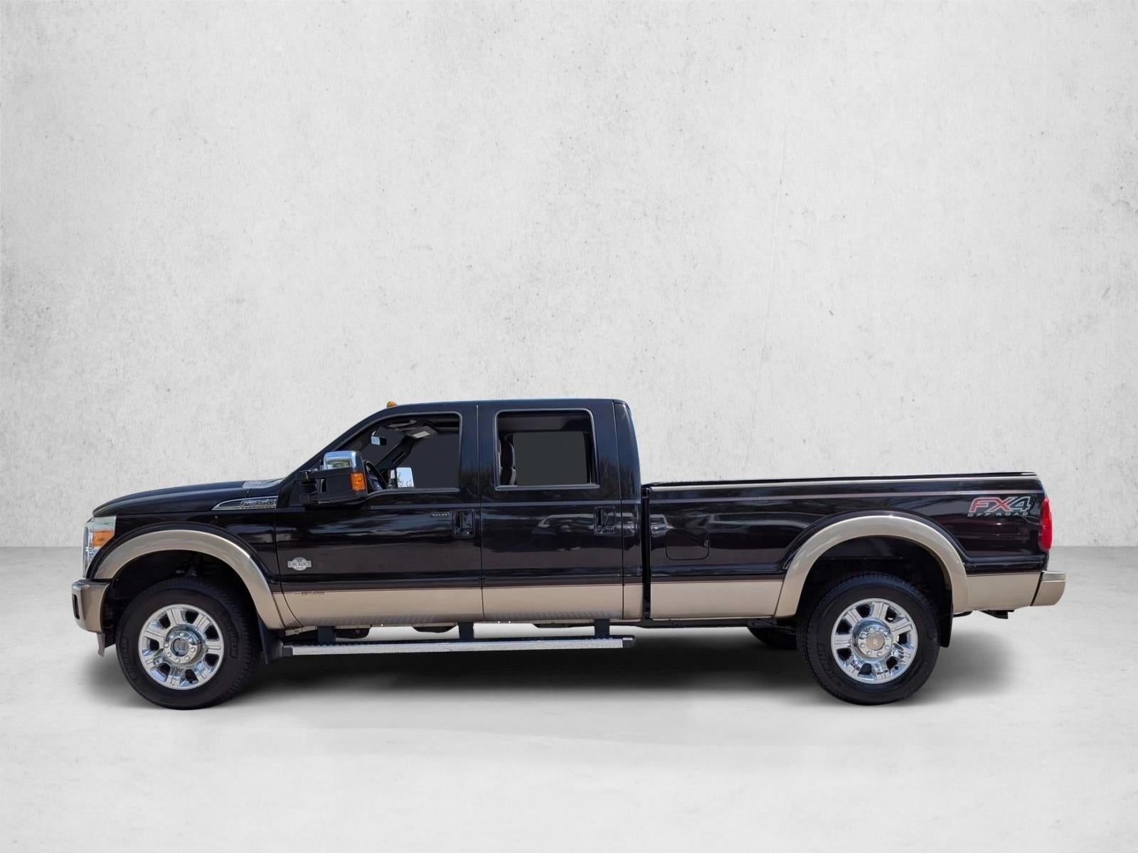 2013 Ford Super Duty F-350 SRW 4WD Crew Cab 8 Ft Box King Ranch