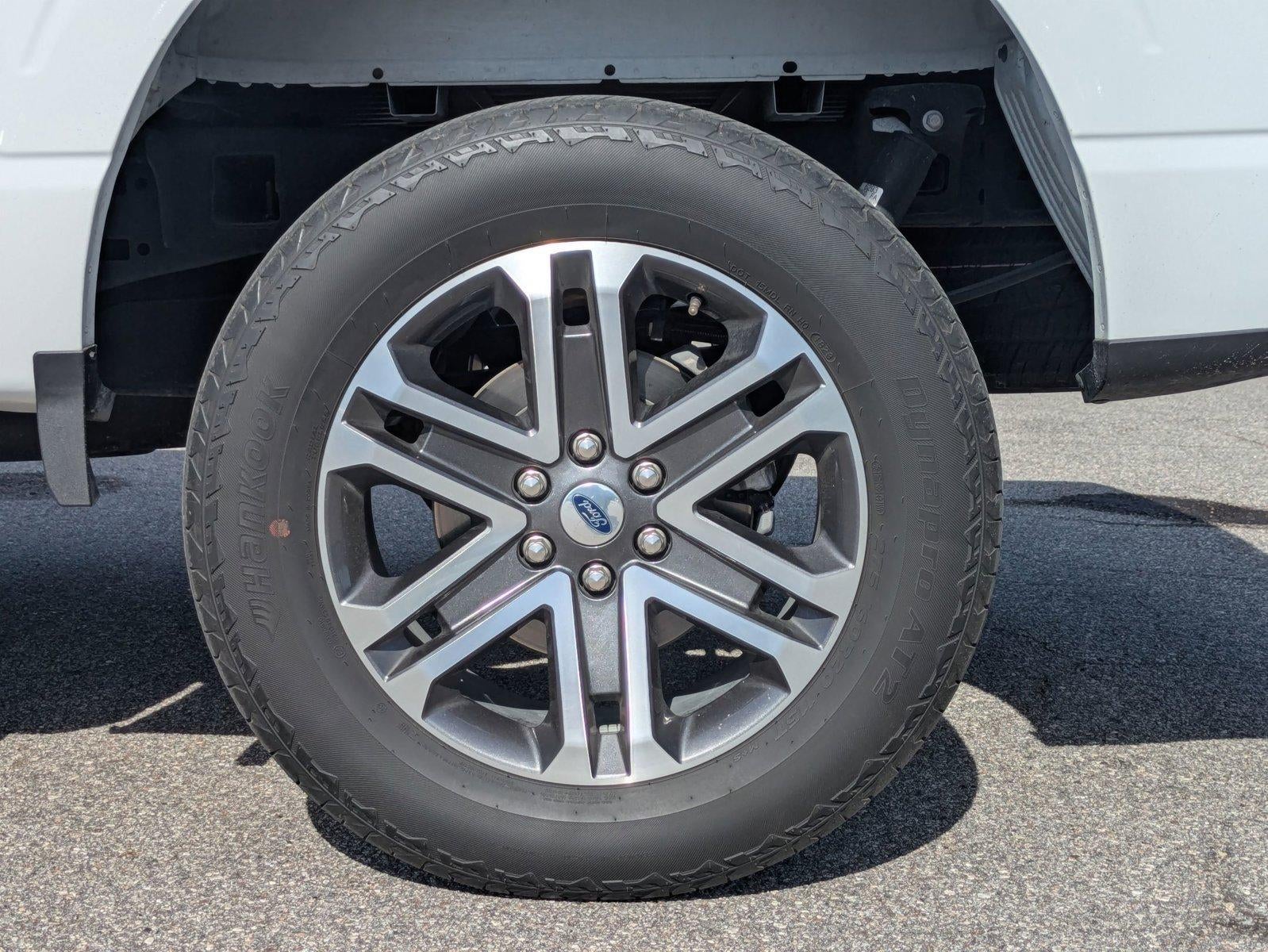 2023 Ford F-150 XL 4WD SuperCrew 5.5' Box