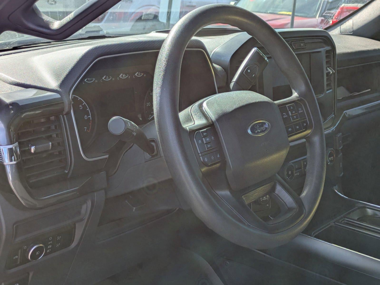 2023 Ford F-150 XL 4WD SuperCrew 5.5' Box