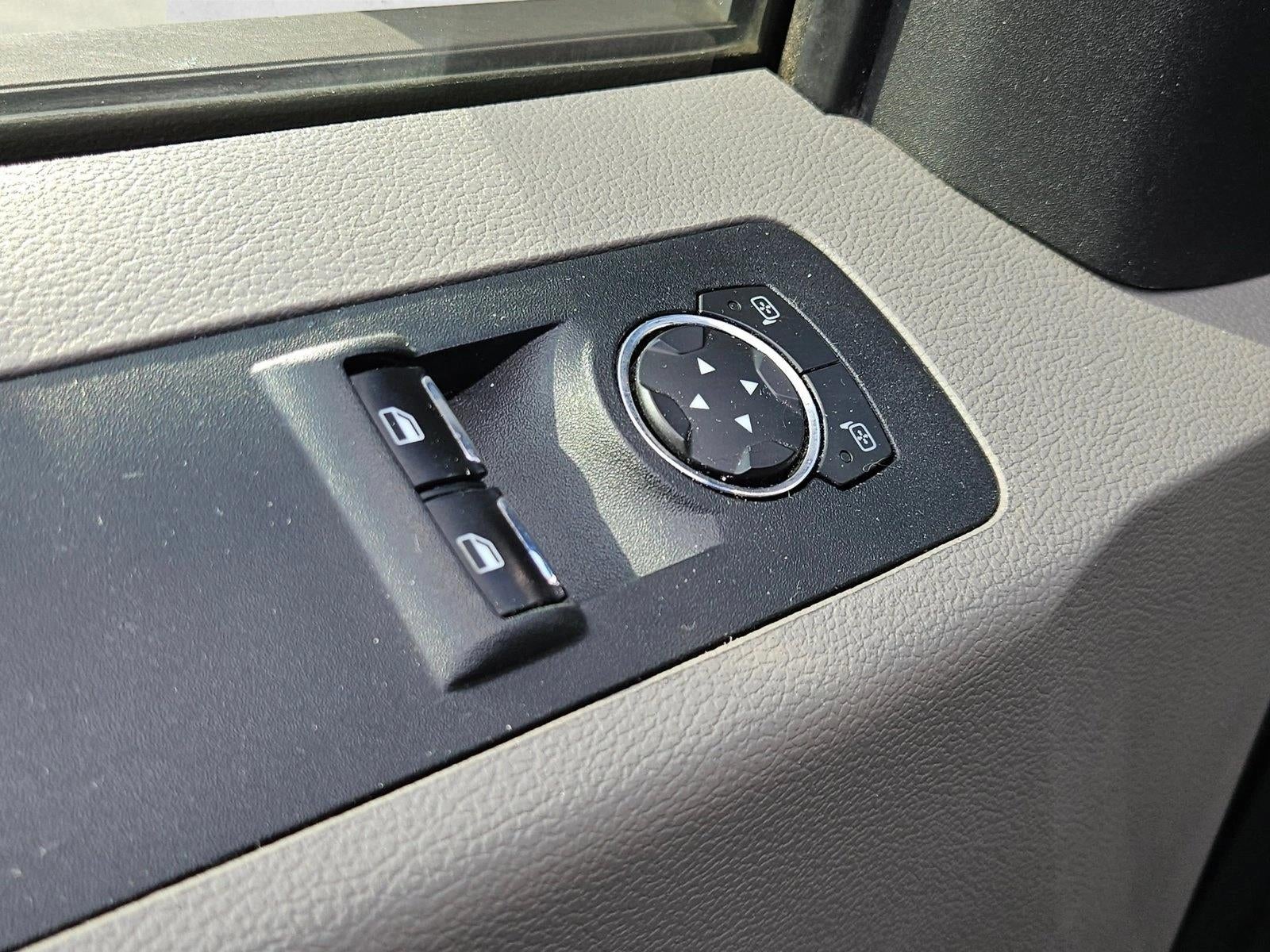 2017 Ford F-150 XL 2WD Reg Cab 6.5' Box