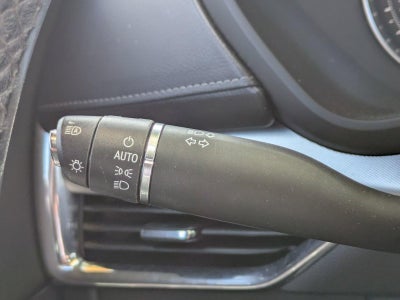 2023 Cadillac XT4 FWD 4dr Premium Luxury