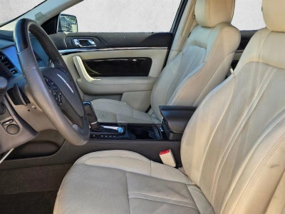 2013 Lincoln MKS 4dr Sdn 3.7L FWD