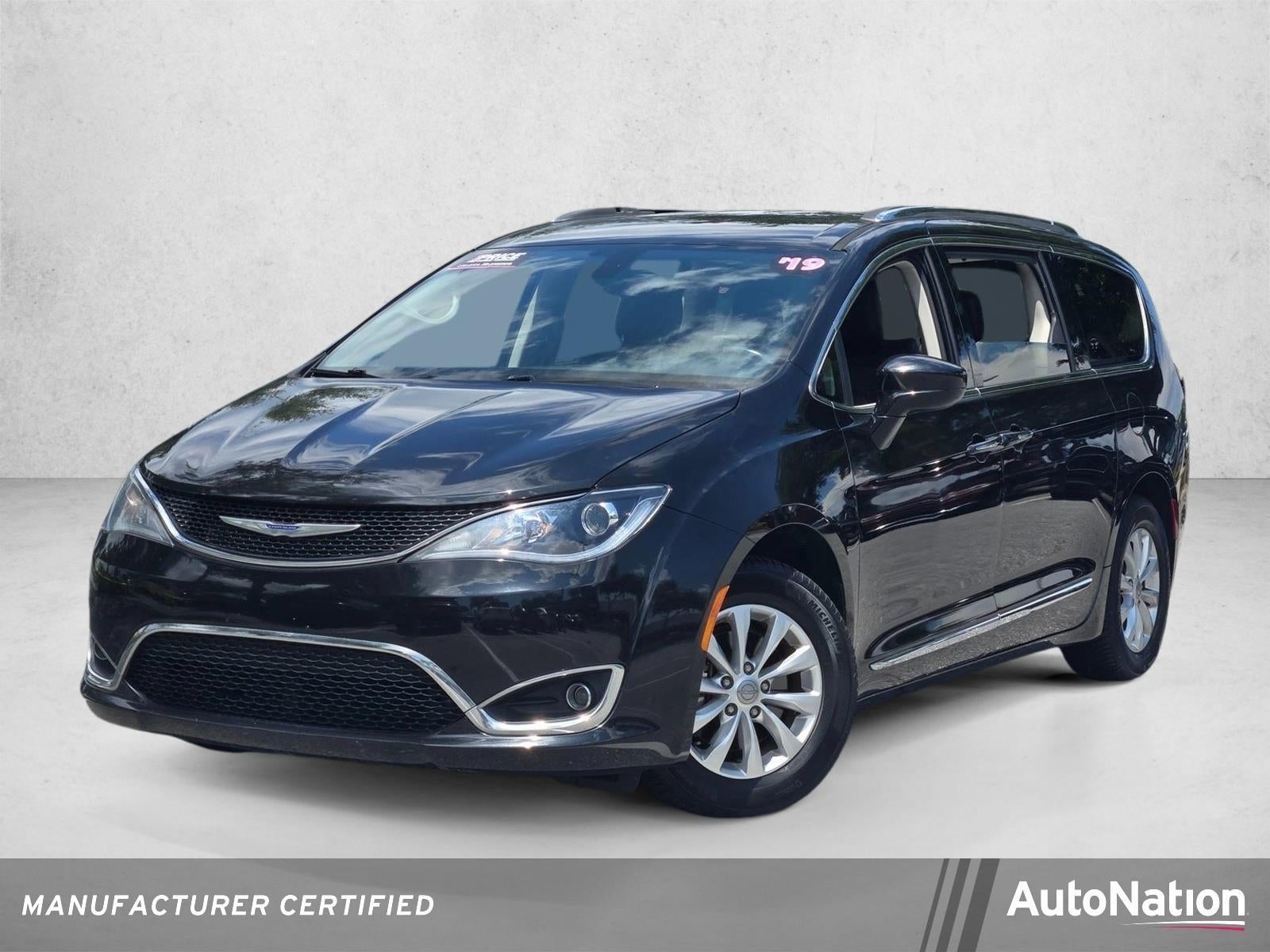 2019 Chrysler Pacifica Touring L FWD