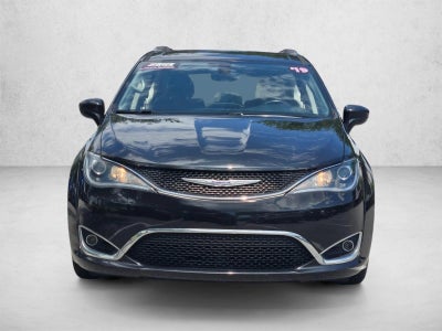 2019 Chrysler Pacifica Touring L FWD