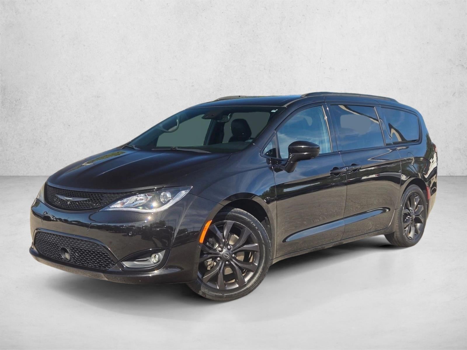 2020 Chrysler Pacifica Touring L Plus FWD