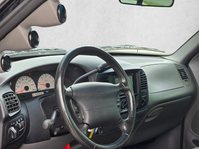 1999 Ford F-150 Lightning