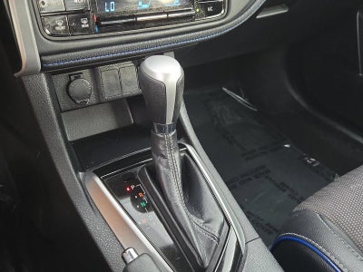 2017 Toyota Corolla SE CVT (Natl)
