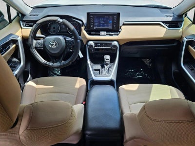 2021 Toyota RAV4 LE FWD (GS)