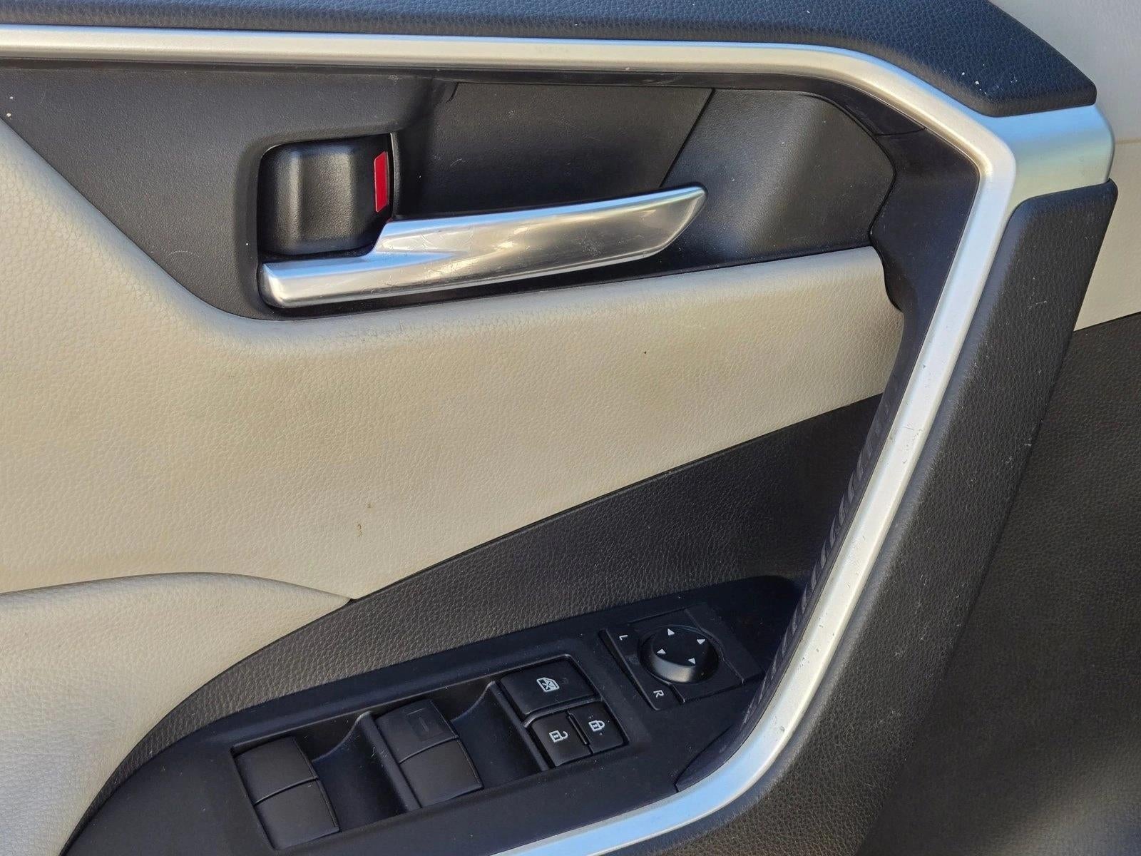 2019 Toyota RAV4 XLE AWD (Natl)