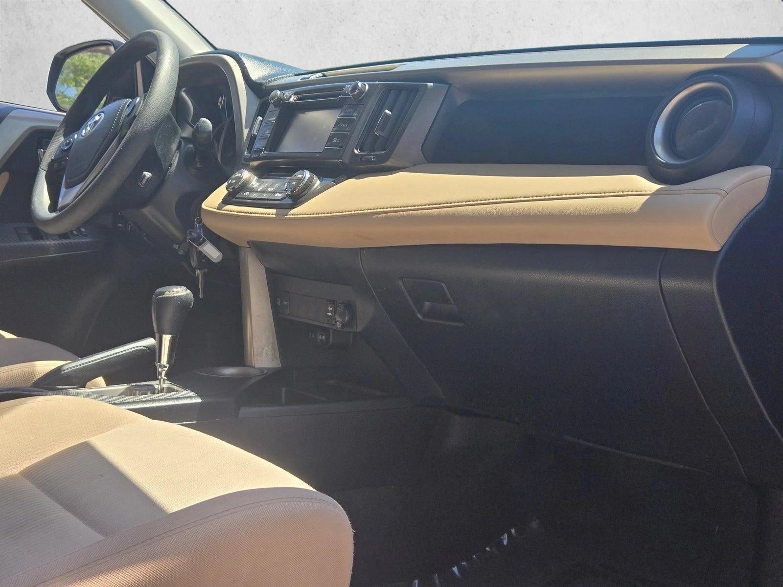 2015 Toyota RAV4 FWD 4dr XLE (GS)