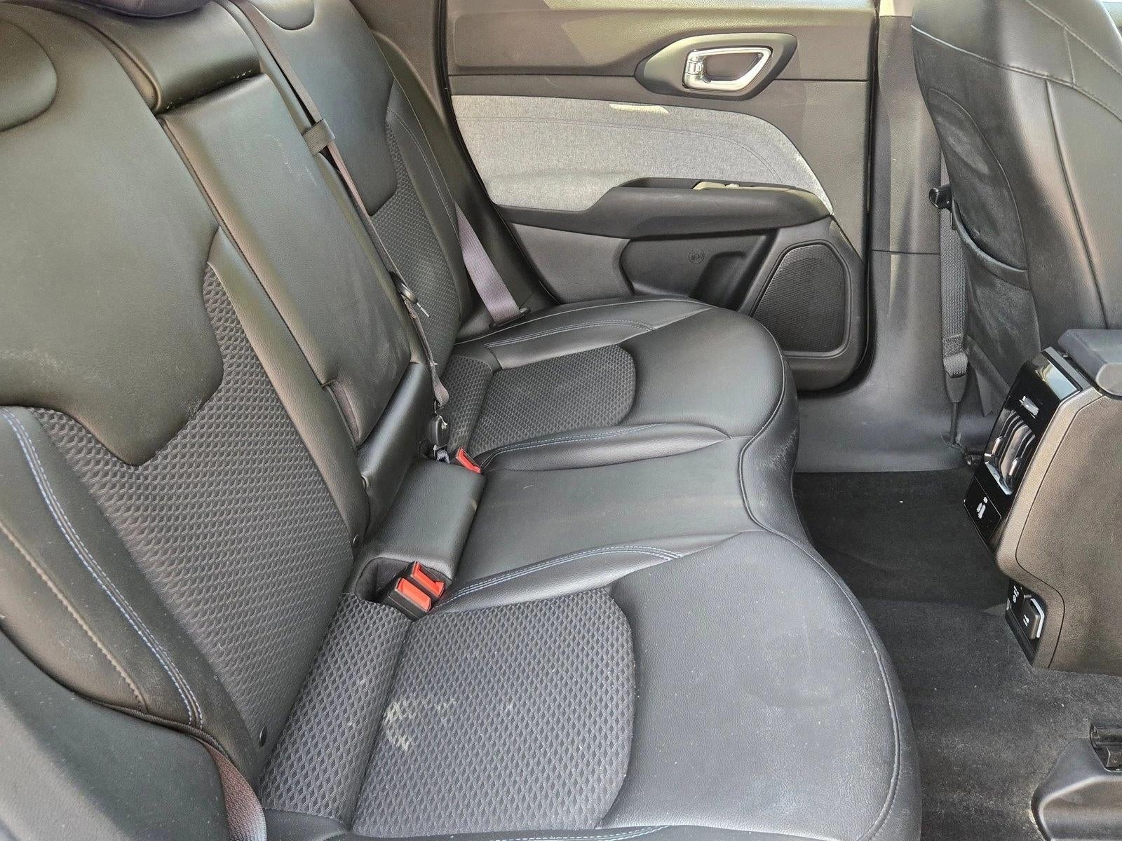 2022 Jeep Compass Latitude FWD