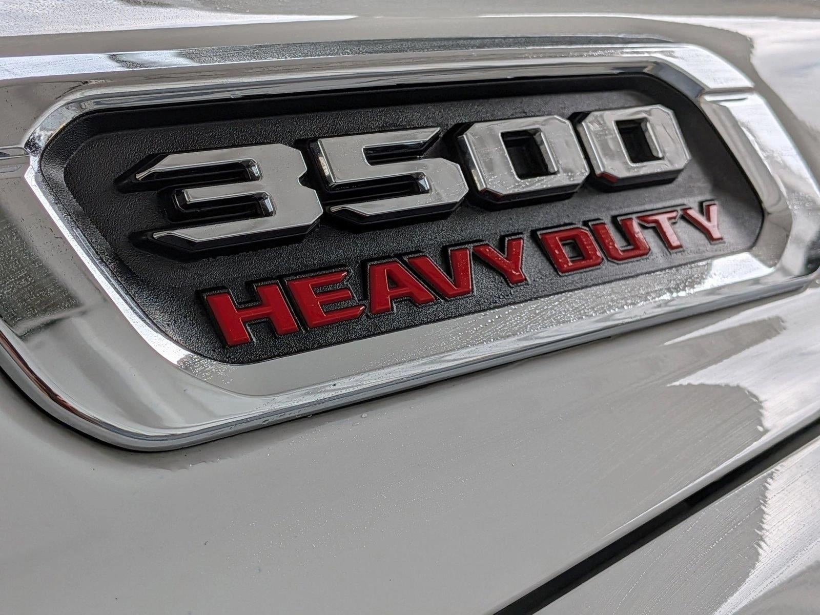 2022 RAM 3500 Tradesman 4x4 Crew Cab 8' Box