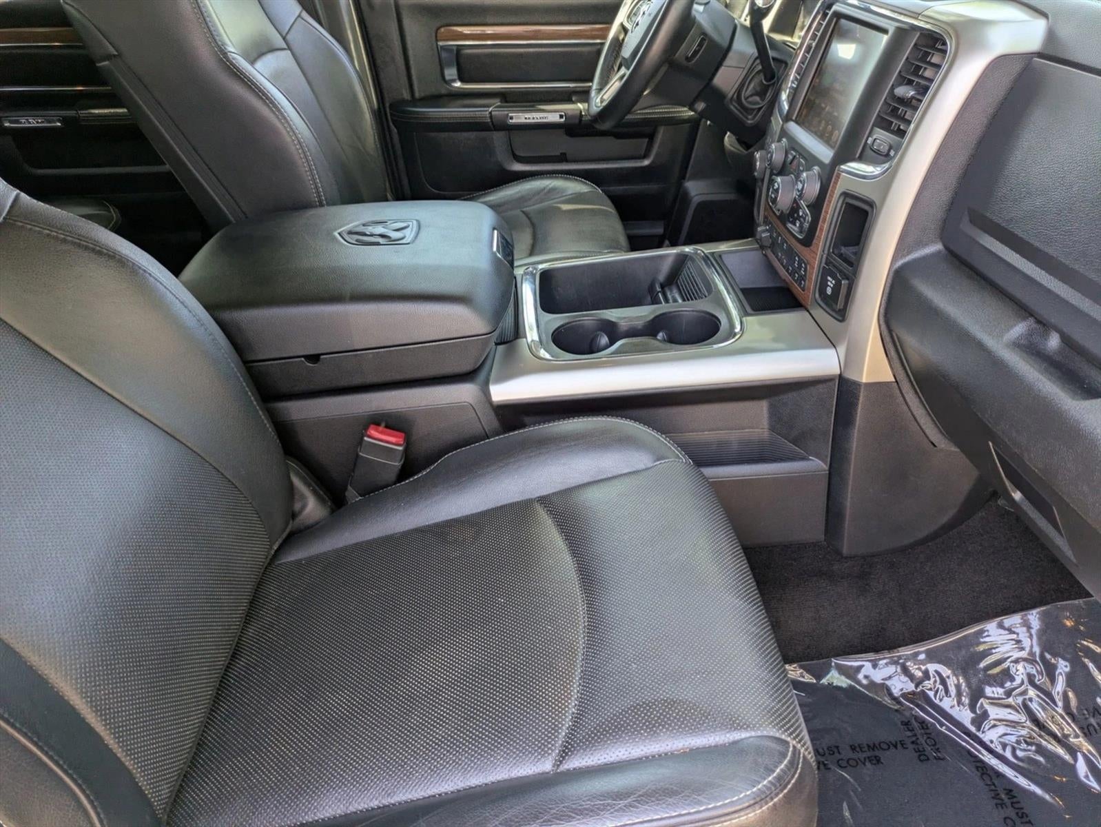 2016 RAM 2500 4WD Crew Cab 6.4 Ft Box Laramie