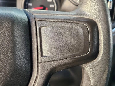 2020 Chevrolet Silverado 1500 Crew Cab Short Box 4-Wheel Drive Custom