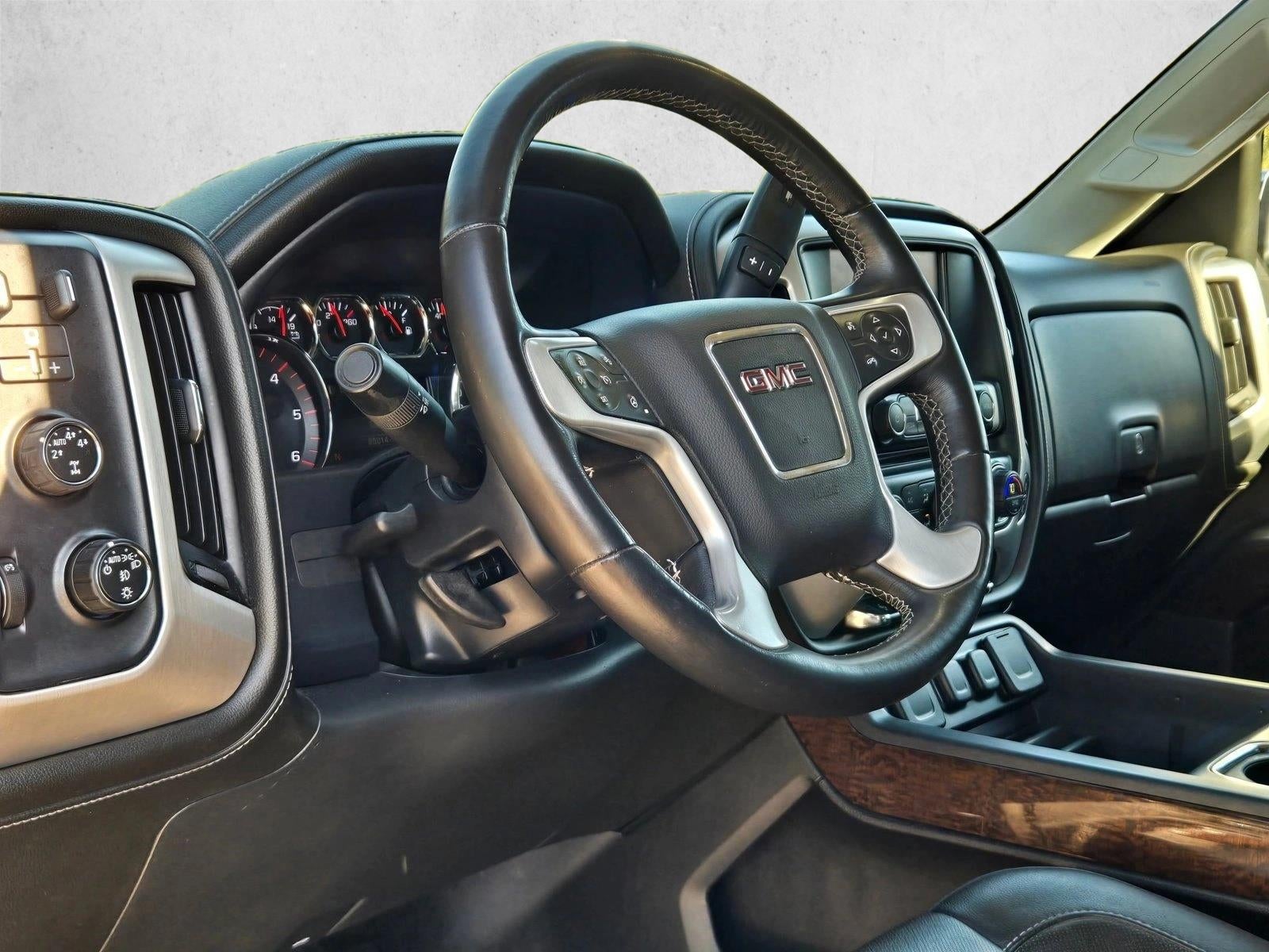 2015 GMC Sierra 1500 Crew Cab Short Box 4-Wheel Drive SLT