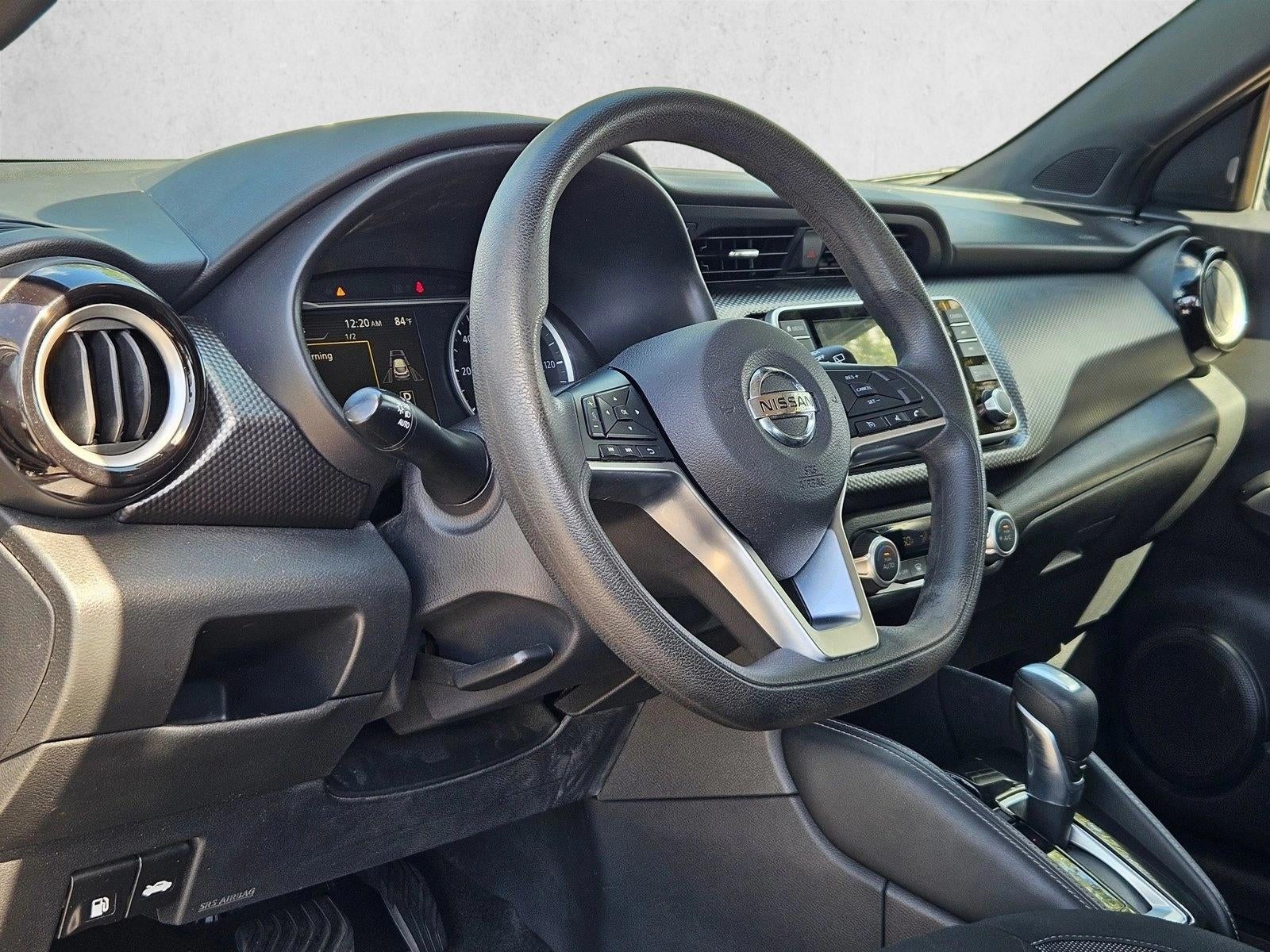 2020 Nissan Kicks SV FWD