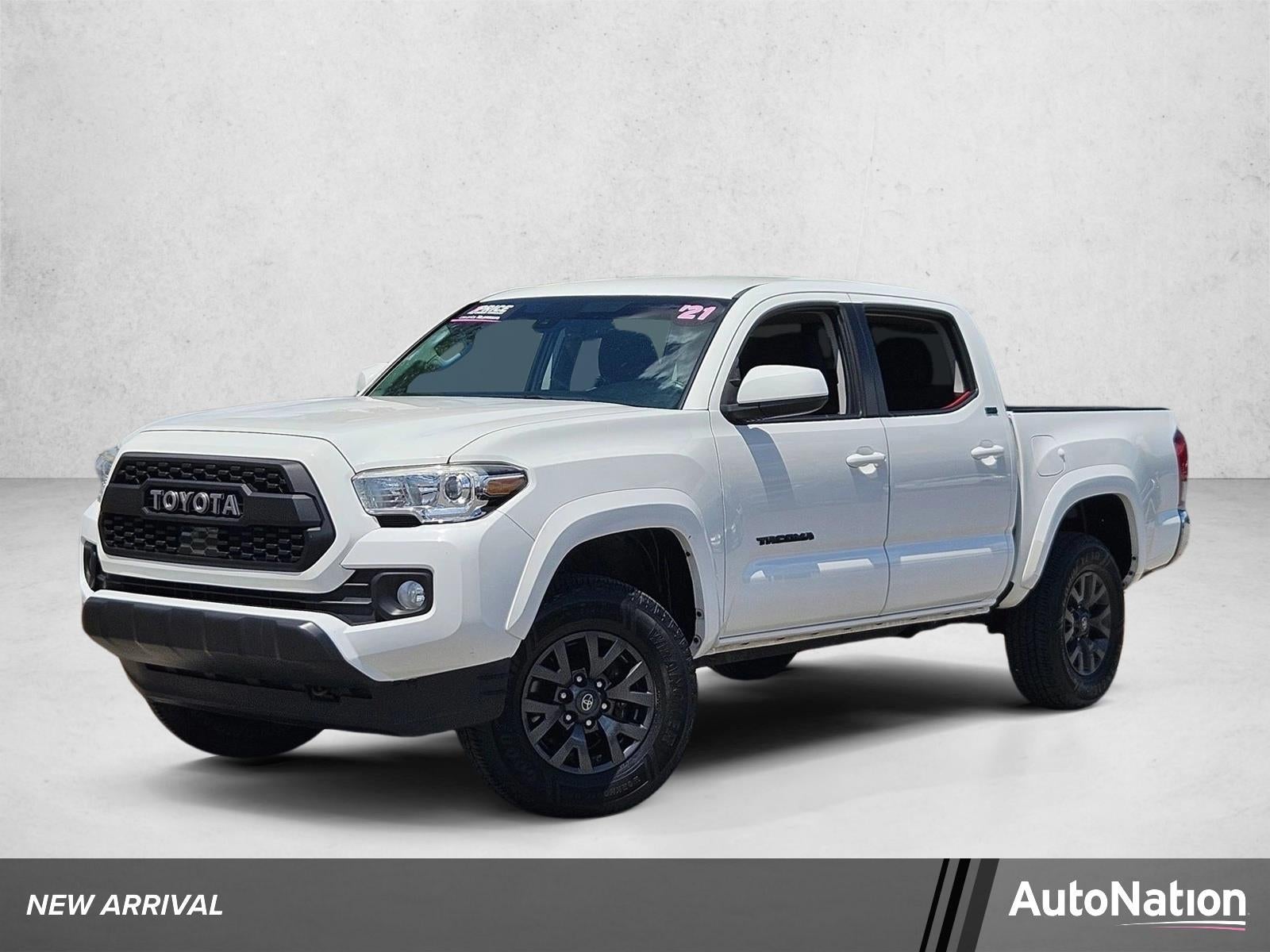 2021 Toyota Tacoma 2WD 2WD SR5 Double Cab 5' Bed V6 AT (GS)