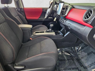 2021 Toyota Tacoma 2WD 2WD SR5 Double Cab 5' Bed V6 AT (GS)