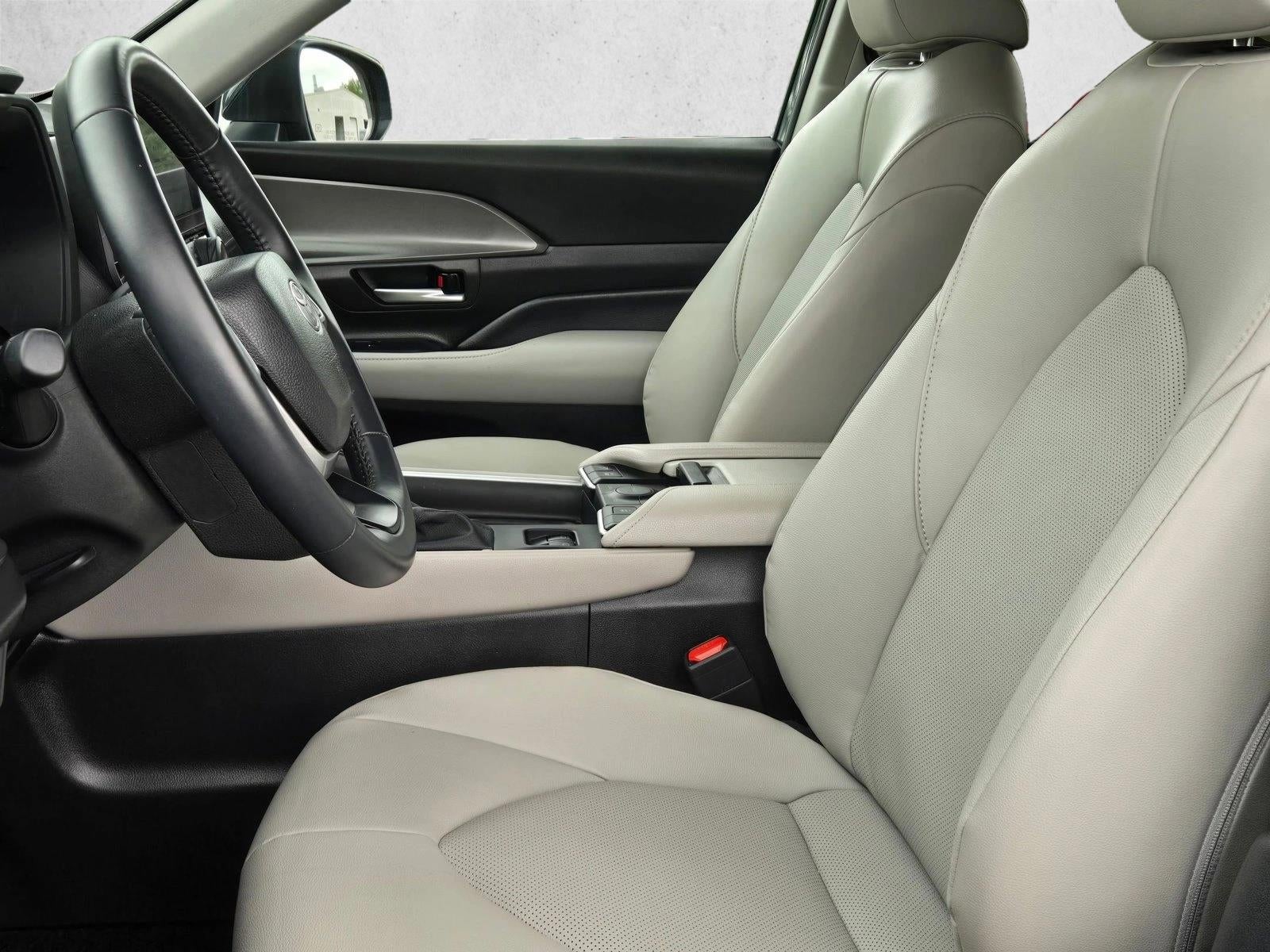 2025 Toyota Grand Highlander Hybrid XLE AWD (Natl)