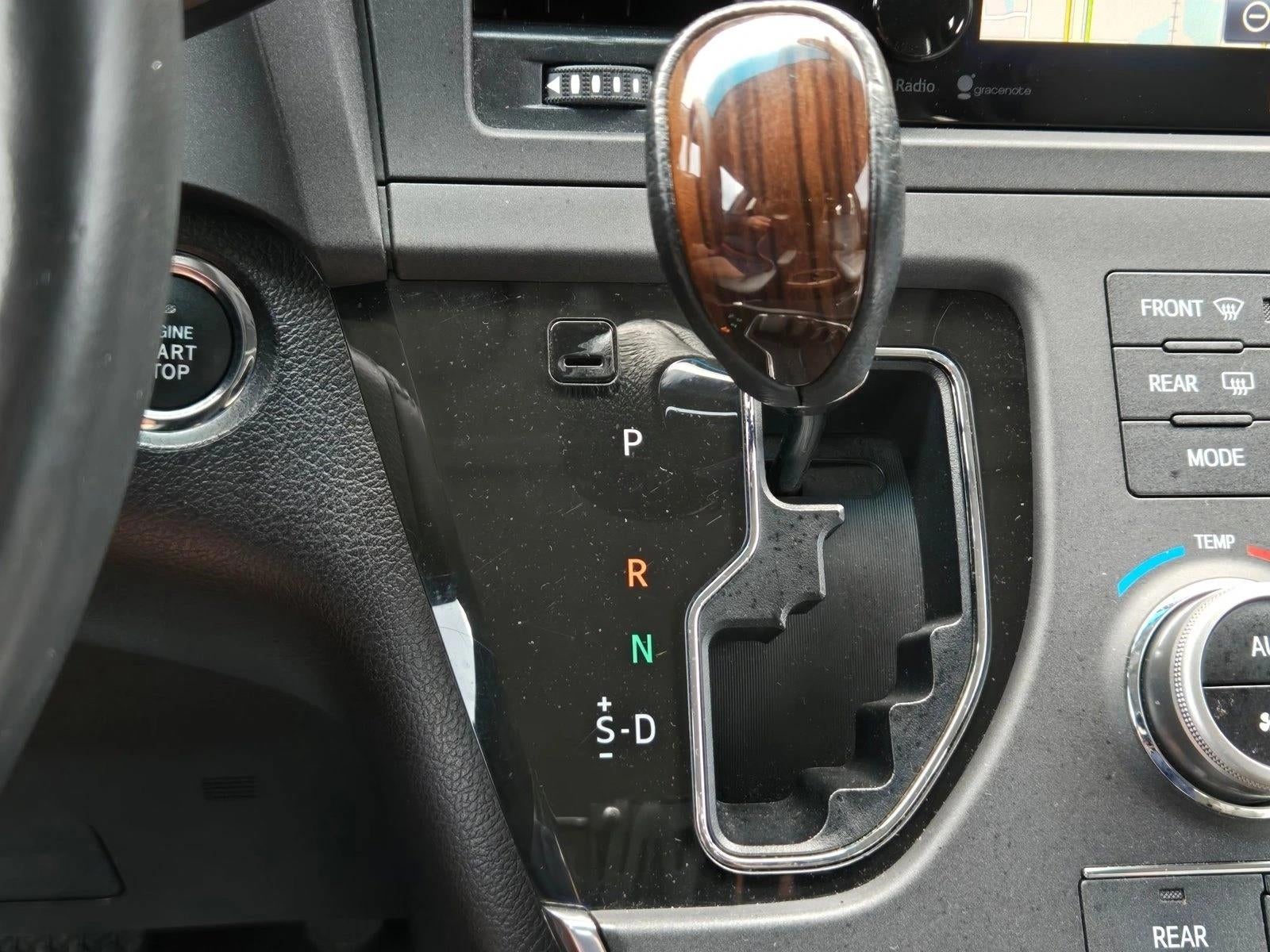 2015 Toyota Sienna 5dr 7-Pass Van Ltd FWD (GS)