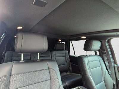 2025 Toyota Sequoia Limited 4WD (SE)