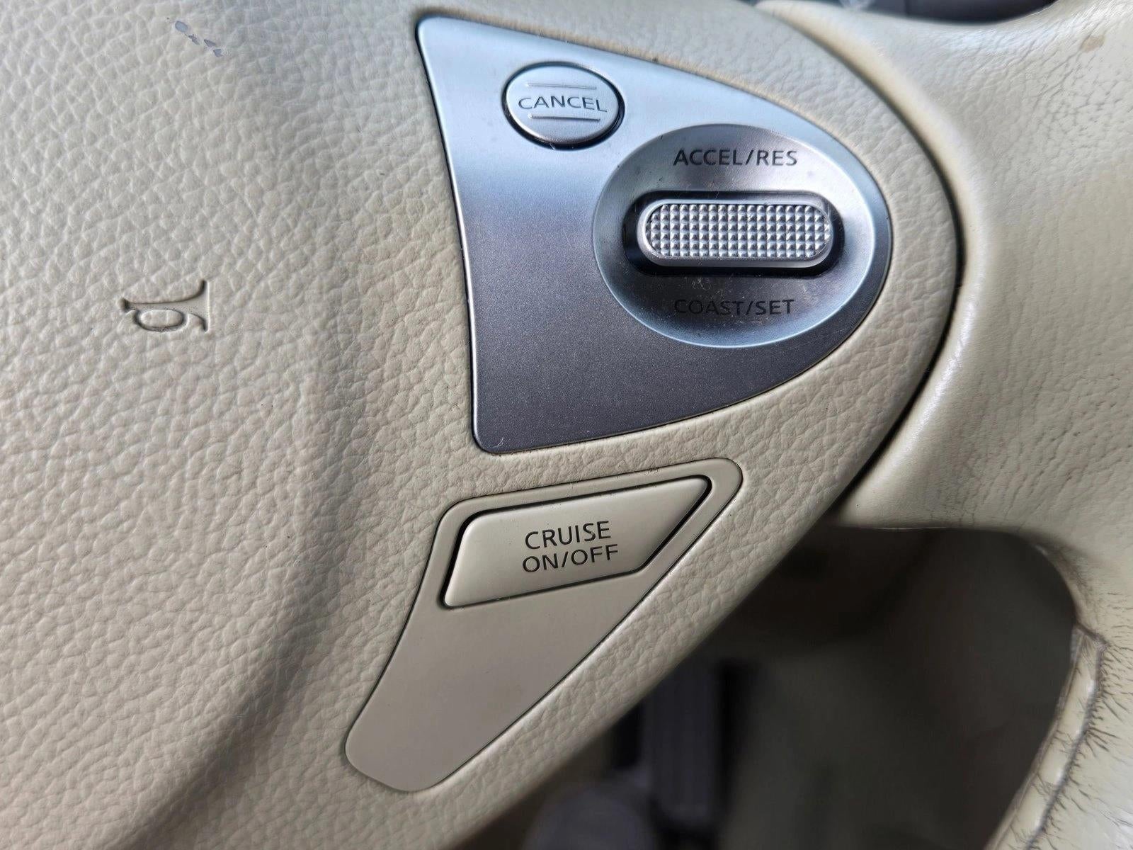 2011 INFINITI FX35 Base