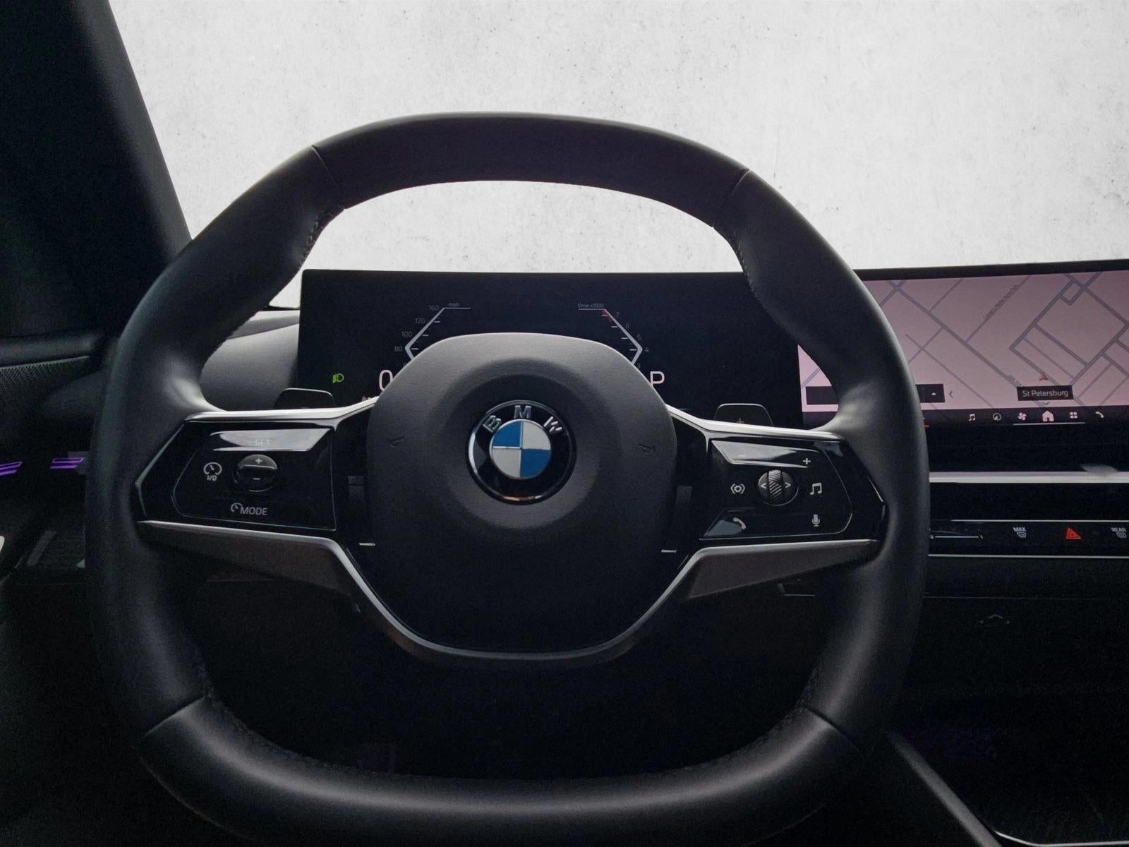 2025 BMW 530i Sedan