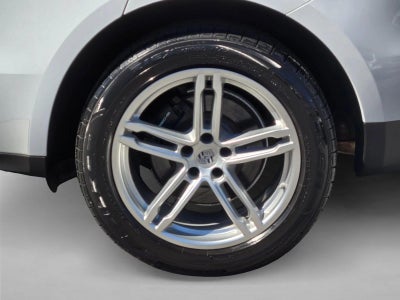 2018 Porsche Macan AWD