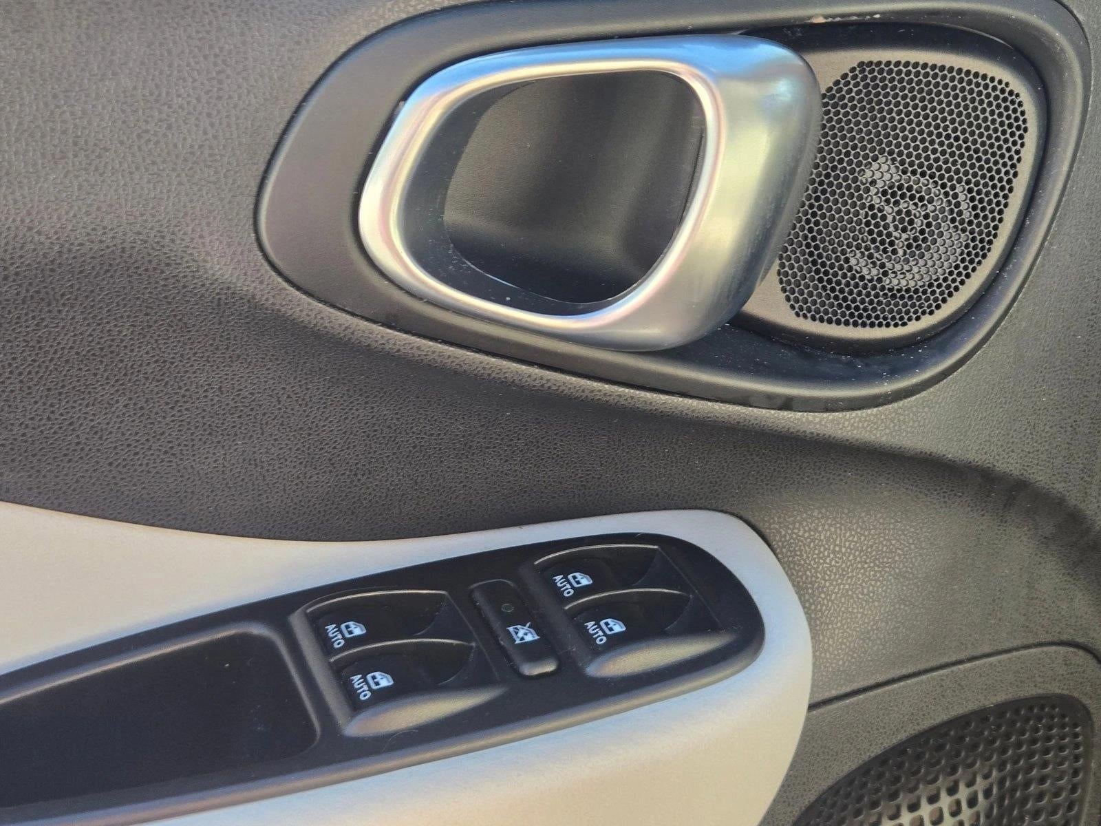 2018 FIAT 500L Trekking Hatch