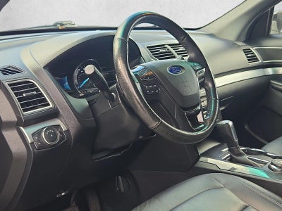 2016 Ford Explorer 4WD 4dr XLT