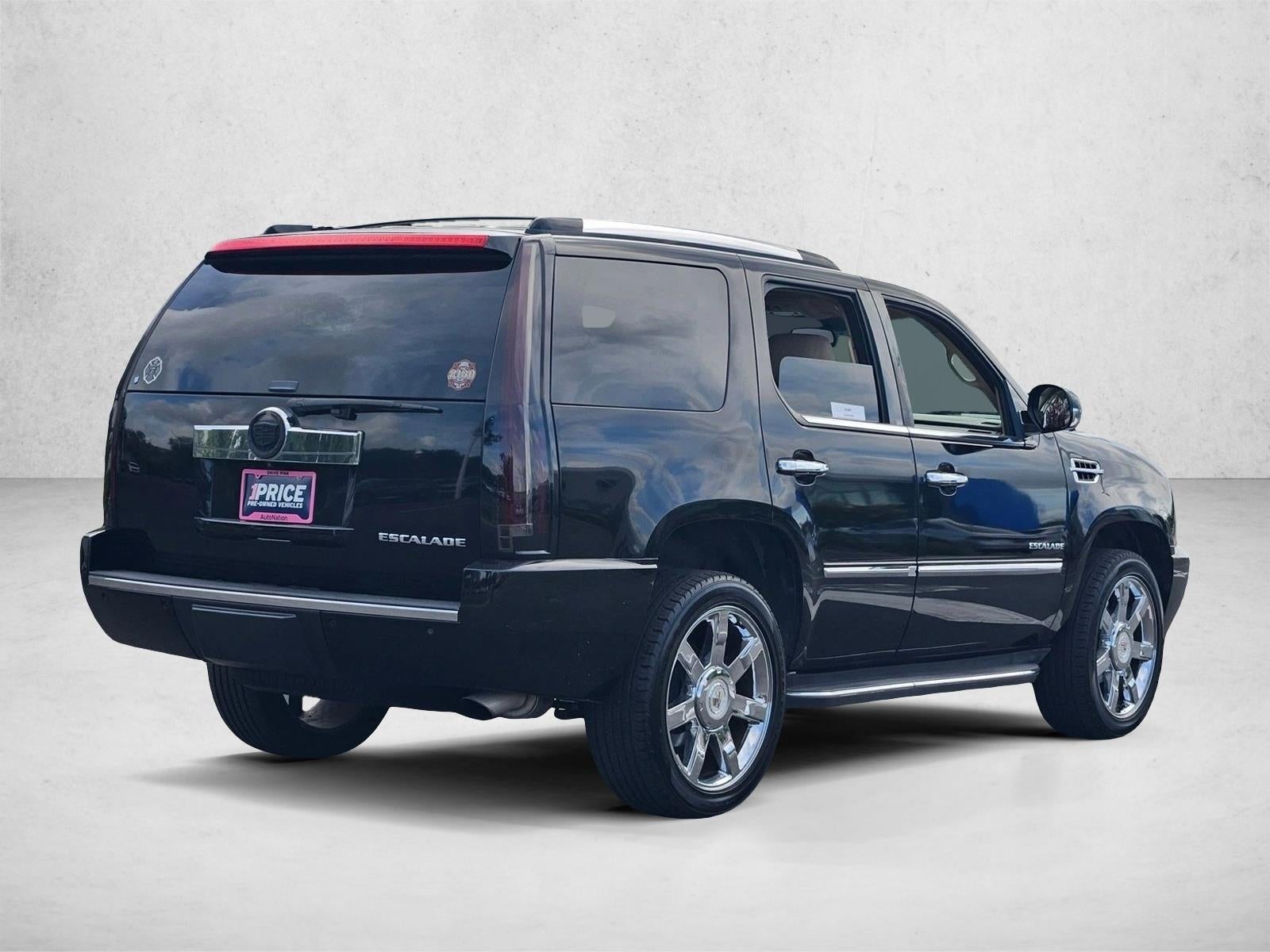 2011 Cadillac Escalade RWD Luxury