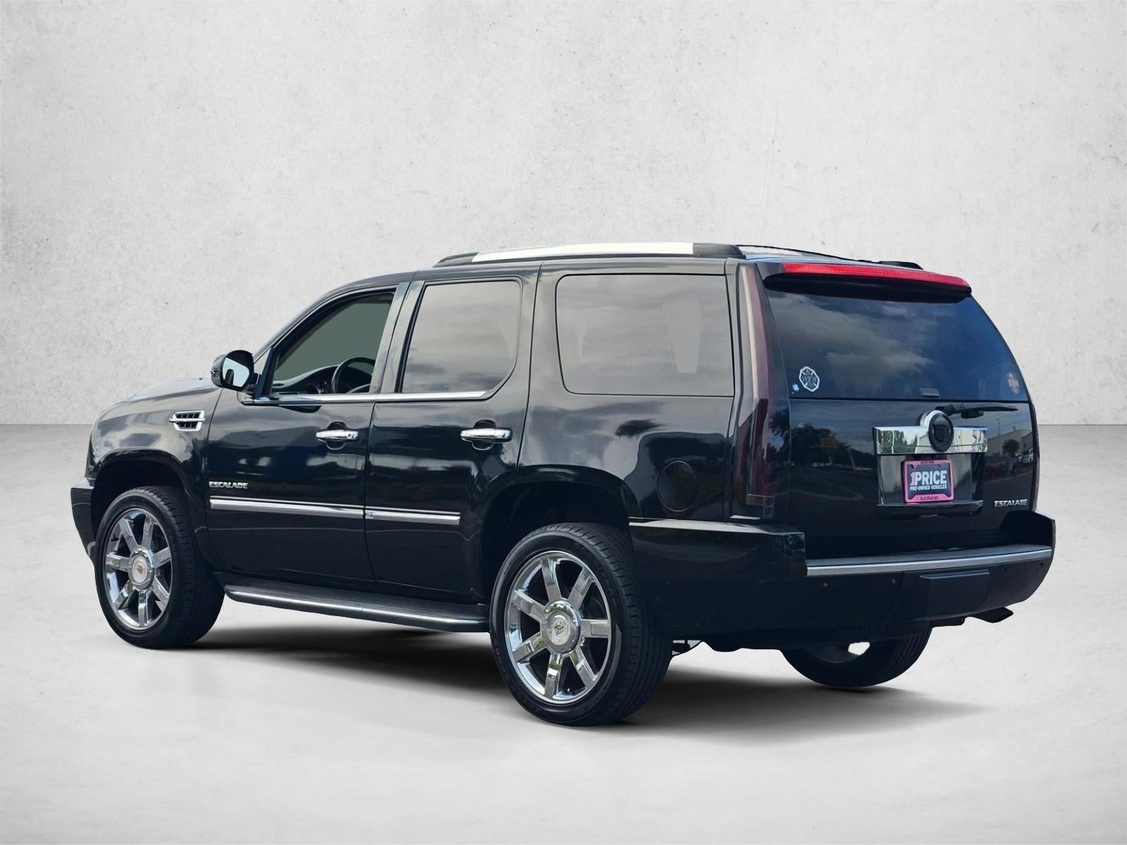 2011 Cadillac Escalade RWD Luxury