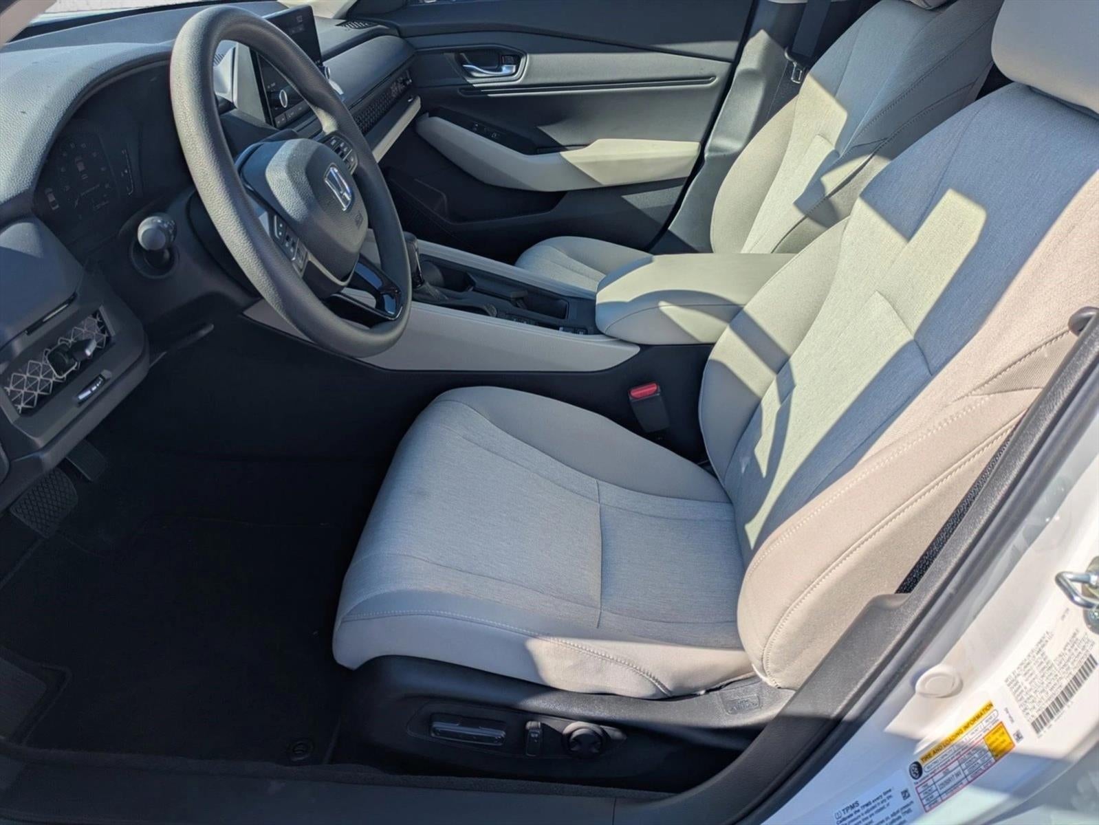 2025 Honda Accord Sedan SE CVT