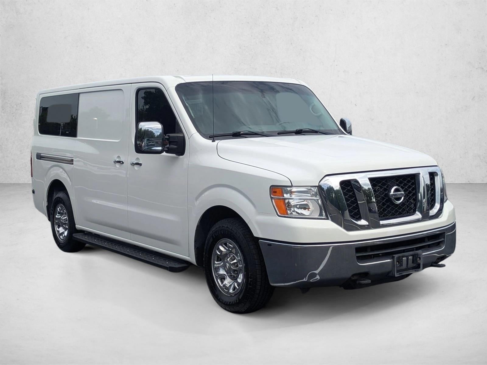 2017 Nissan NV Cargo NV3500 HD Standard Roof V8 SL