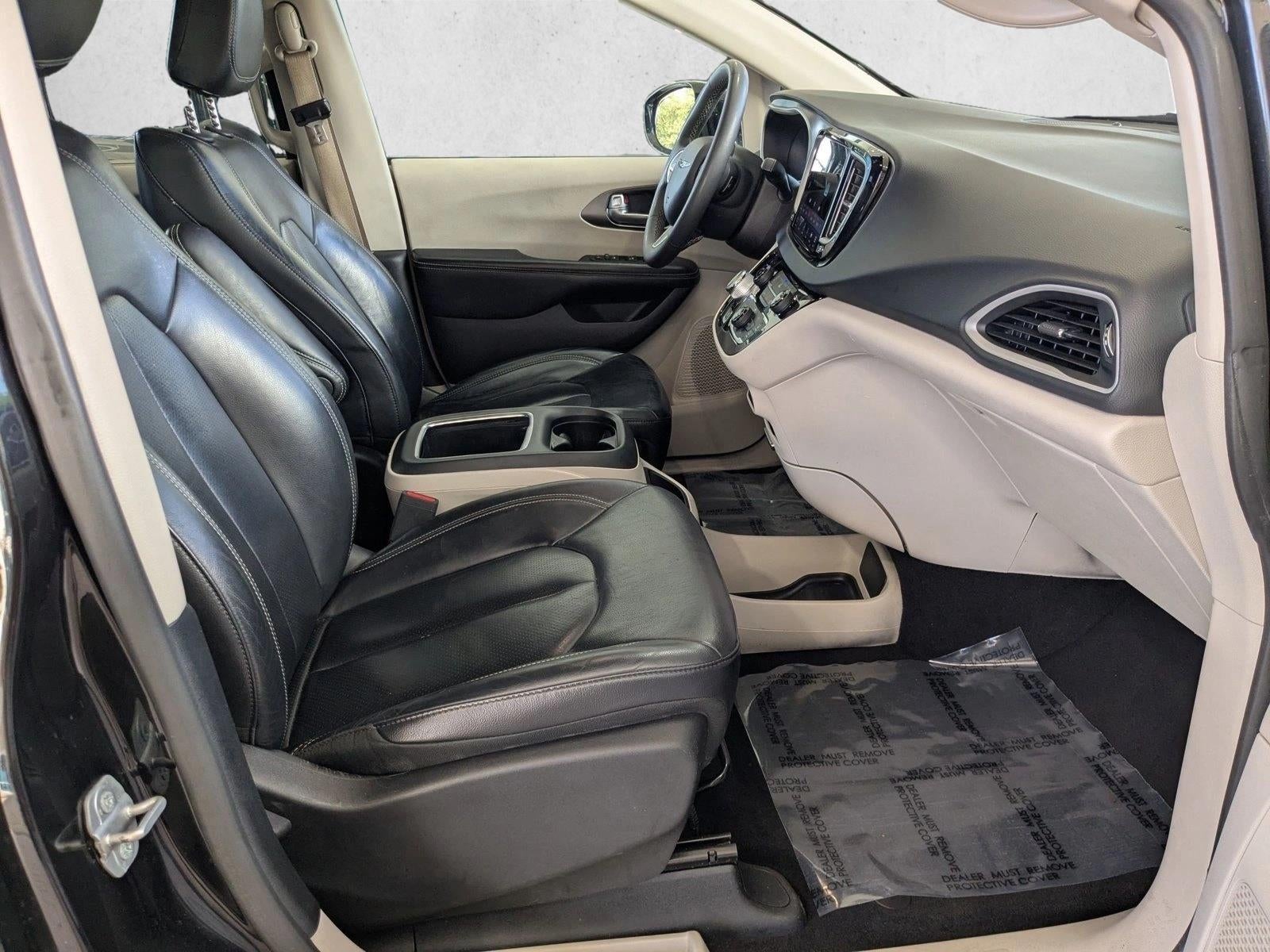 2022 Chrysler Pacifica Touring L FWD