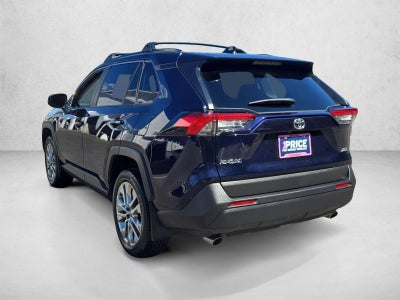2025 Toyota RAV4 XLE Premium FWD (Natl)