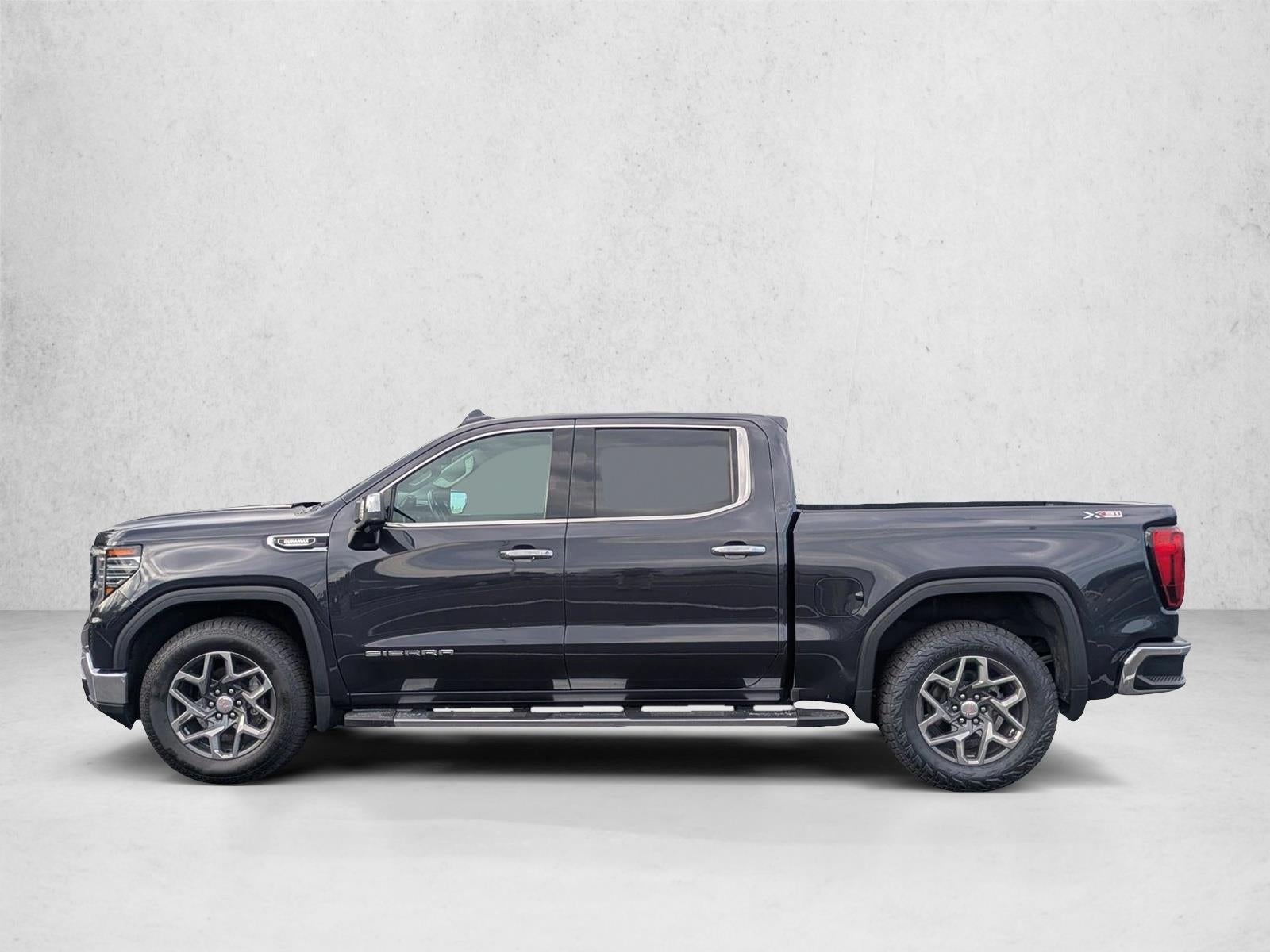 2023 GMC Sierra 1500 Crew Cab Short Box 4-Wheel Drive SLT